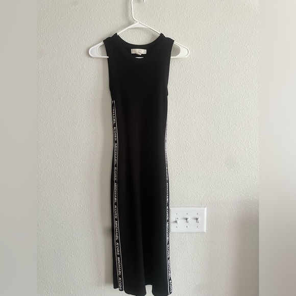 MICHAEL KORS SLEEVELESS BODY CON DRESS - Picture 5 of 5